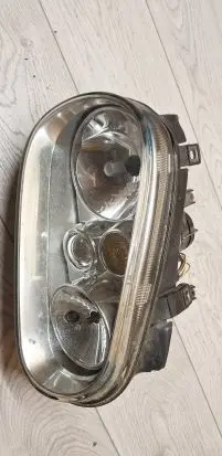 Volkswagen Golf IV Headlight/headlamp 1j1941016b 1261053