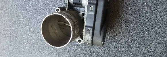 Mercedes-Benz Vaneo W414 Throttle valve 40823812700