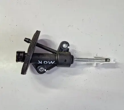 Opel Mokka X Clutch slave cylinder 96887808