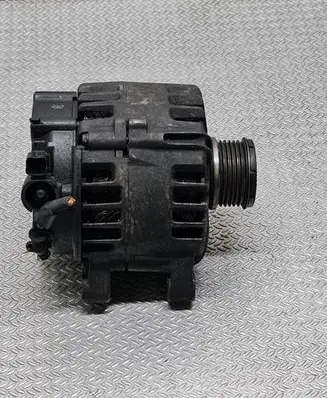 Peugeot 308 Generator/alternator 2614016D 9678048880 TG15C189