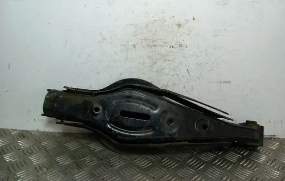 KIA Sorento Rear control arm