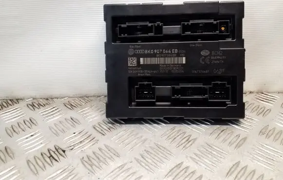 Audi A5 Sportback 8TA Central body control module 8K0907064EB