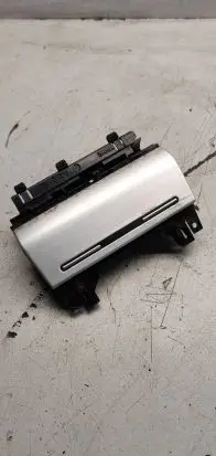 Audi A4 S4 B7 8E 8H Car ashtray 8e0857951