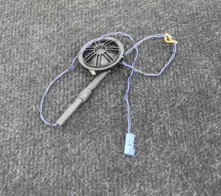 BMW M4 F82 F83 Front door speaker 9220750
