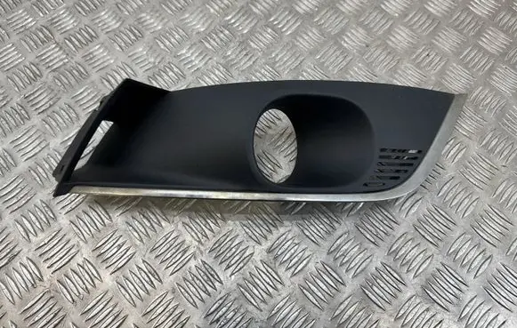 Renault Megane IV Front fog light trim/grill 261A28562R