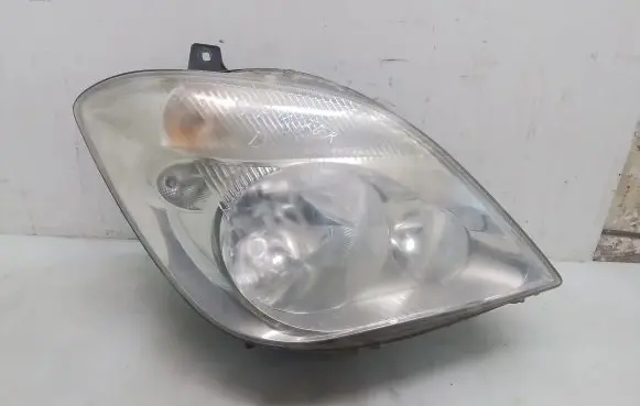 Mercedes-Benz Sprinter W906 Headlight/headlamp