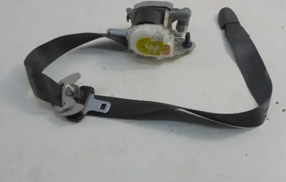 Hyundai i30 Set of seat belts 888202R900