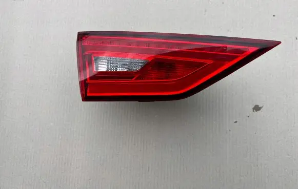 Audi A3 S3 8V Tailgate rear/tail lights 8V5945093J