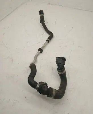 Mercedes-Benz S C217 Engine coolant pipe/hose A2225015500