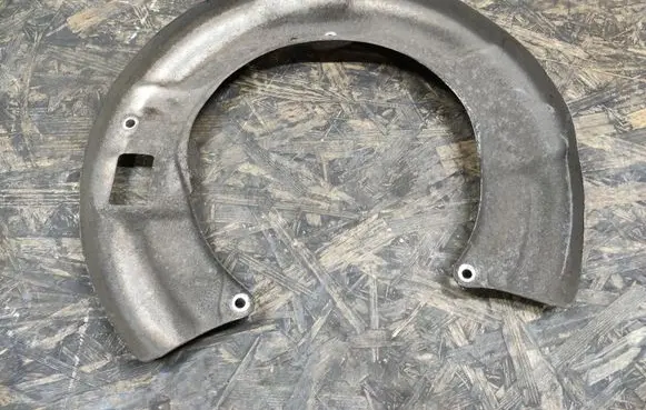 Porsche 928 Rear brake disc plate dust cover 92835281304