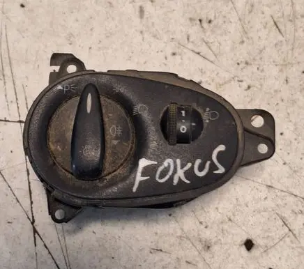Ford Focus Light switch 4986102 PA6GF30F