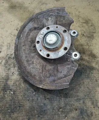 Citroen C6 Rear wheel hub
