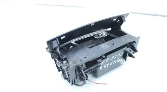 Mercedes-Benz E W211 Ashtray (front) 0102R