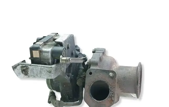 BMW 1 E82 E88 Turbo 781018902 NCP06213F 7673780009