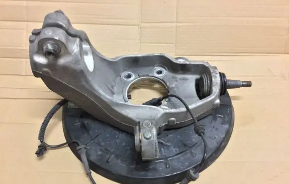 Jeep Cherokee Front wheel hub 04877827AC
