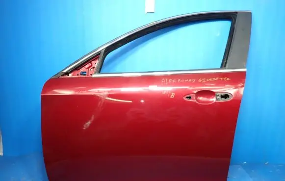 Alfa Romeo Giulietta Front door