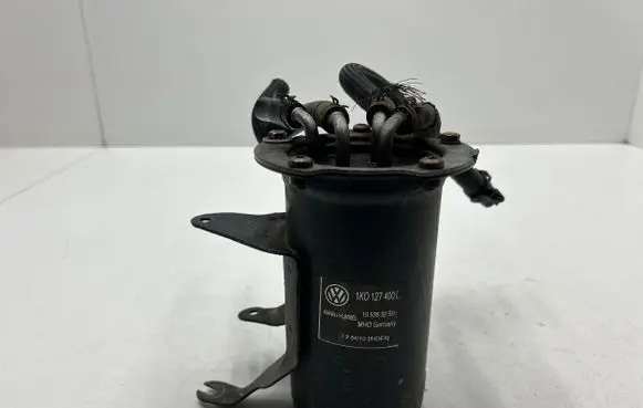 Volkswagen Caddy Fuel filter housing 1K0127400L 1053532S01