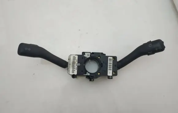 Volkswagen Golf IV Indicator stalk