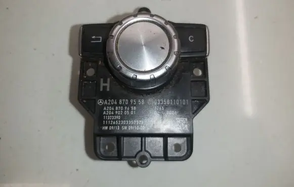 Mercedes-Benz C W205 Multifunctional control switch/knob A2048709558