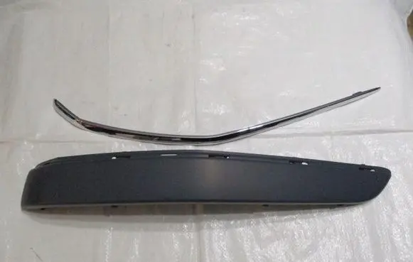 Peugeot 407 Rear bumper trim bar molding 7452JE 9647545077