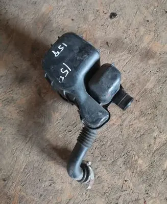 Alfa Romeo 159 Intake resonator 55193539