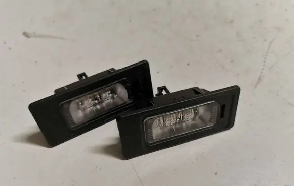 Audi A5 8T 8F Number plate light