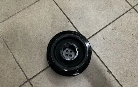 BMW 5 E60 E61 Crankshaft pulley 11238511371 8511371