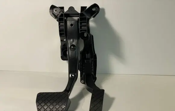 Volkswagen Golf VII Pedal assembly 5Q1723058BN 5Q1723503H