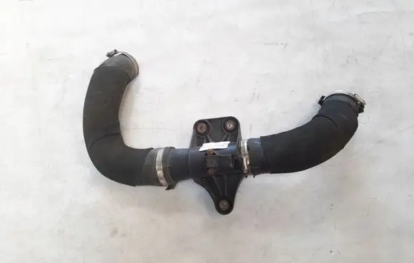 Audi A7 S7 4G Intercooler hose/pipe 4G0145673R