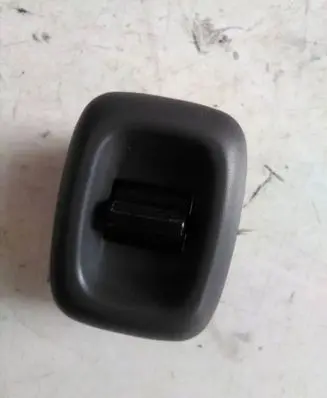 Suzuki Baleno EG Electric window control switch