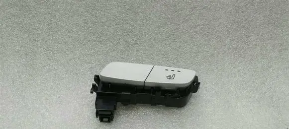 Mercedes-Benz C W205 Seat heating switch A2139057502