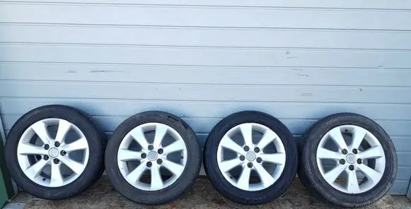 R16 alloy rim