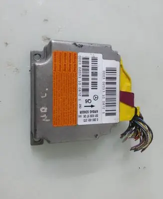 Mercedes-Benz C W203 Airbag control unit/module 0285001373
