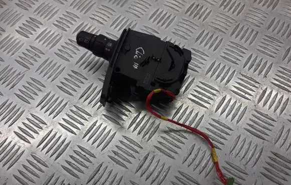 Renault Modus Indicator stalk 88102001050