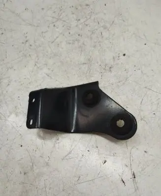 Nissan Qashqai Air filter cleaner box bracket assembly 