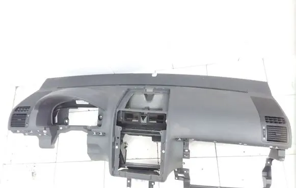 Volkswagen Touran I Dashboard 1T1857181 1T0880204E