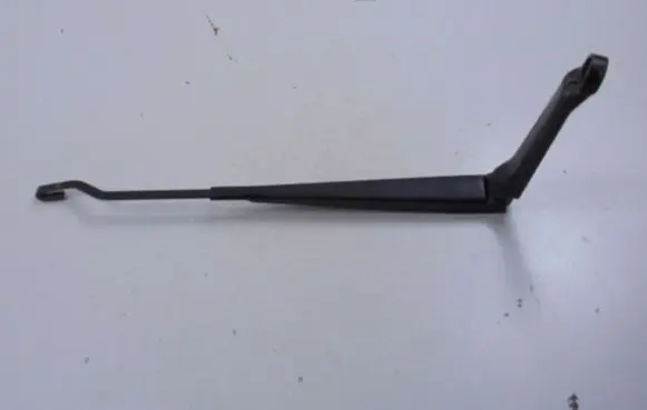 Toyota Avensis T220 Front wiper blade arm 85211-05051