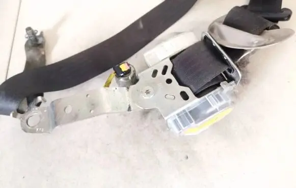 Subaru Legacy Front seatbelt 7m4520p 7m4520-p