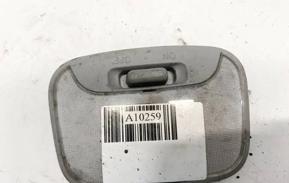 Mitsubishi Pajero Rear seat light mr190205