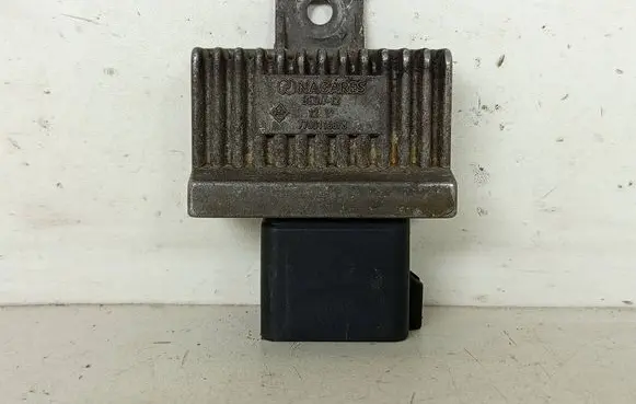 Nissan Primera Glow plug pre-heat relay 7700115078