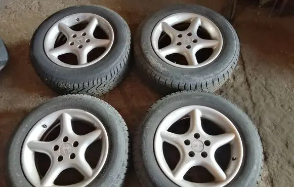 Volkswagen Golf IV R15 alloy rim 