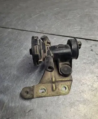 Coolant heater control valve