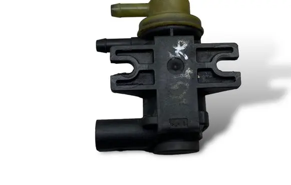 Seat Toledo IV (NH) Turbo solenoid valve 1K0906627B 4011464A