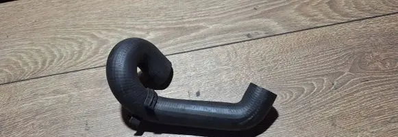 BMW 3 E46 Breather hose/pipe 13712248540