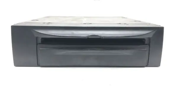 Volvo XC90 CD/DVD changer 30752544