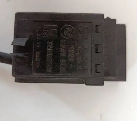 Glow plug pre-heat relay