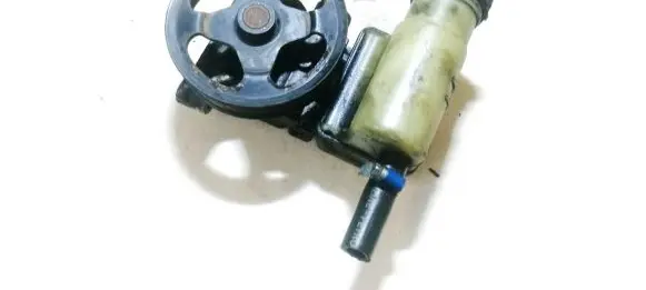 Mazda 6 Power steering pump 