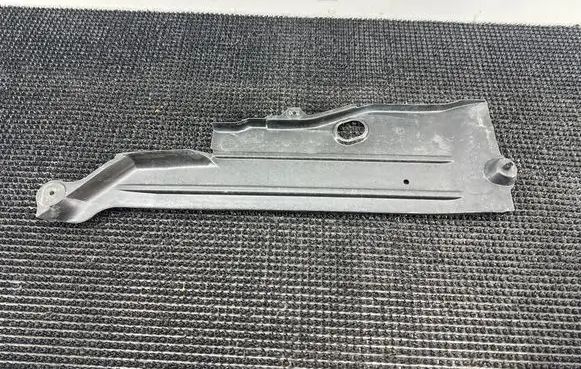 Mercedes-Benz Vaneo W414 Engine splash shield/under tray 4145240028