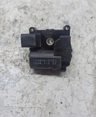 Toyota Corolla Verso AR10 Air flap motor/actuator 1138002051