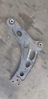 Renault Trafic III (X82) Front control arm 8200688035